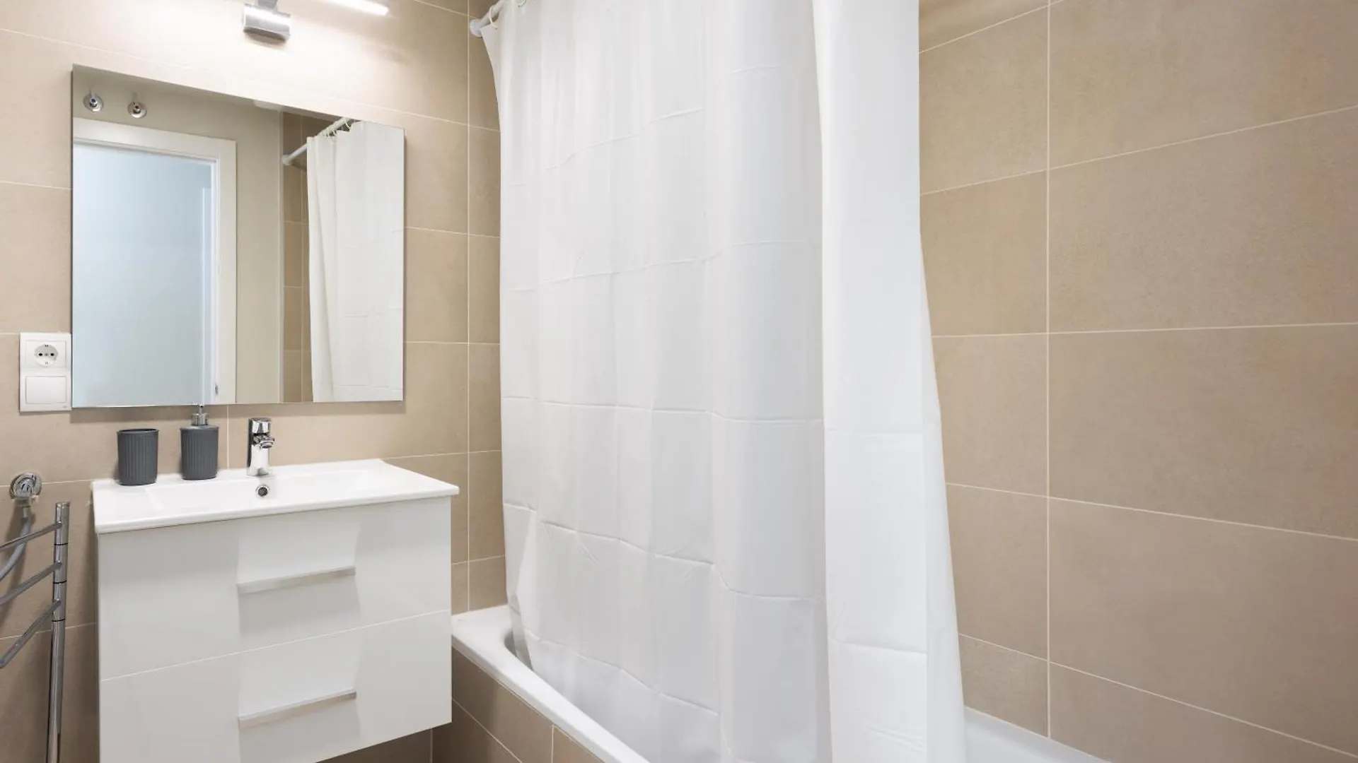 Apartment Home2Book Cozy & Modern Apt, Pool & Terrace Abades  Spain