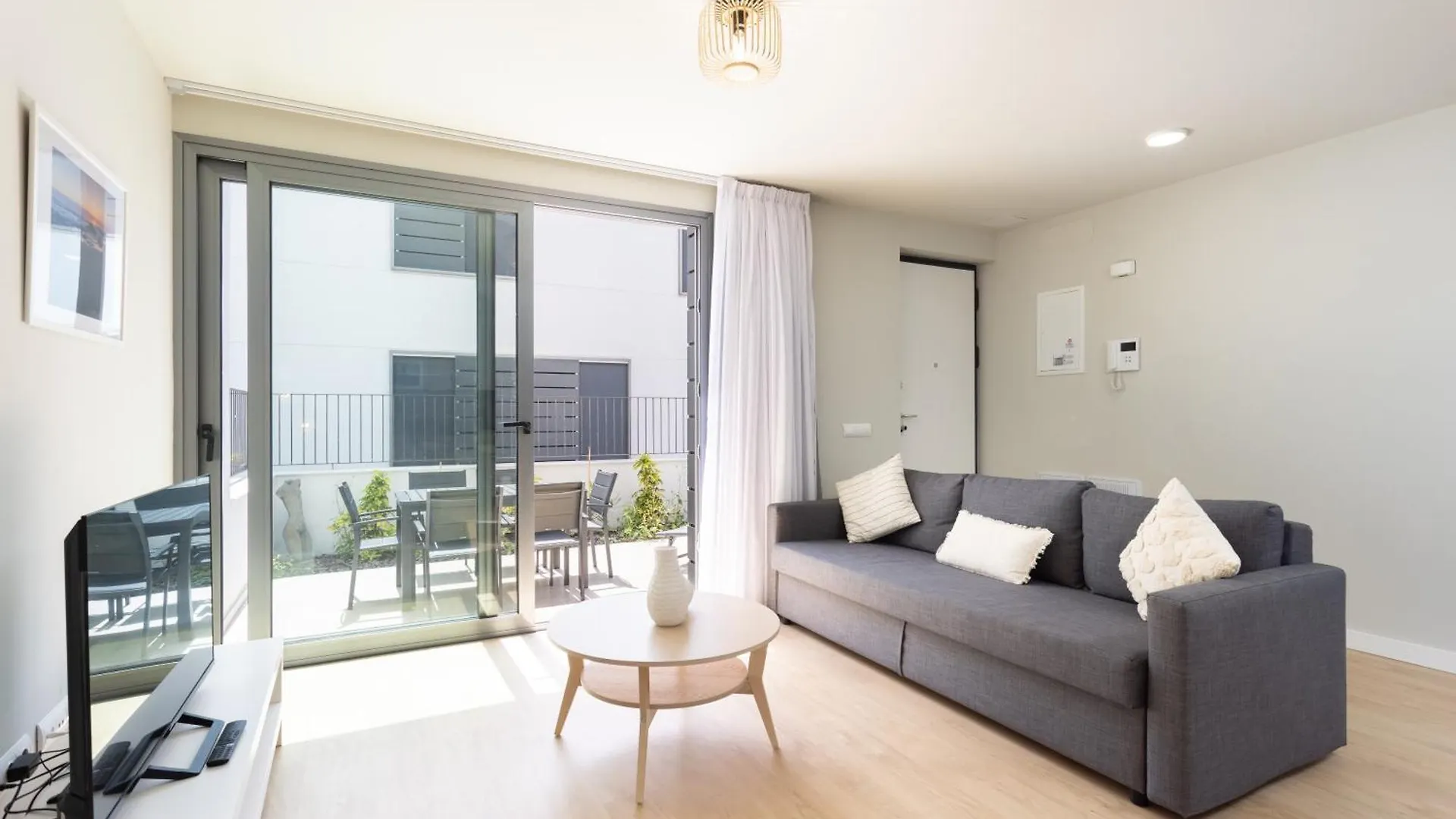 Apartment Home2Book Cozy & Modern Apt, Pool & Terrace Abades
